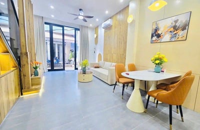 Miete einer hellen, großzügigen 3-Zimmer-Wohnung, Da Nang, Vietnam