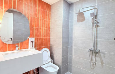 Rent a new, bright studio, Thanh Khe, Da Nang, Vietnam