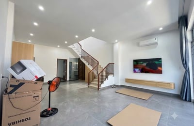 Brandneues geräumiges Haus zur Miete, Da Nang, Vietnam