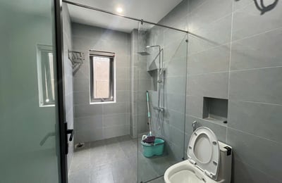 Brandneues geräumiges Haus zur Miete, Da Nang, Vietnam