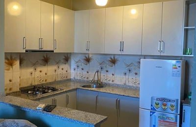 Location d'un appartement meublé et confortable, Batoumi, Géorgie