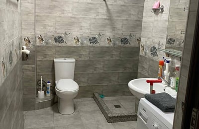 Location d'un appartement meublé et confortable, Batoumi, Géorgie