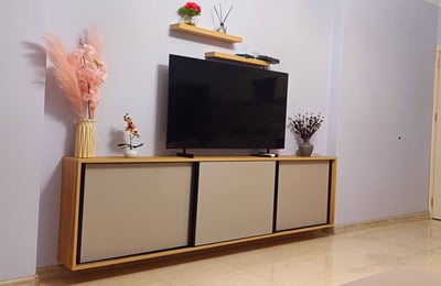 Location d'un appartement lumineux et meublé, Batoumi, Géorgie