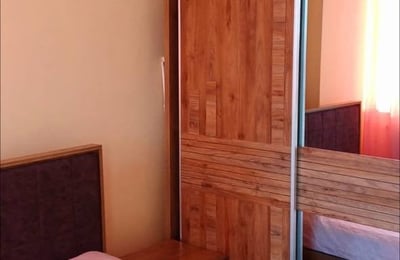 Location d'un appartement lumineux et meublé, Batoumi, Géorgie