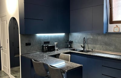 Alquiler de apartamento luminoso y completamente amueblado, Batumi, Georgia