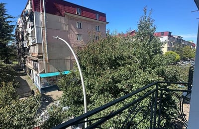 Alquiler de apartamento luminoso y completamente amueblado, Batumi, Georgia