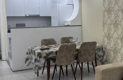 Alquiler de apartamento luminoso y completamente amueblado, Batumi, Georgia