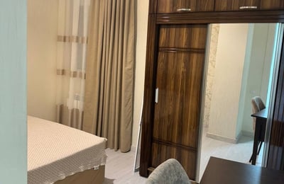 Alquiler de apartamento luminoso y completamente amueblado, Batumi, Georgia