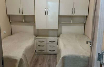 Location d'un appartement spacieux et entièrement meublé, Batoumi, Géorgie