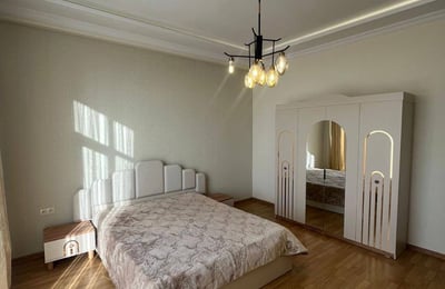 Rent a bright, modern apartment, Batumi, Georgia