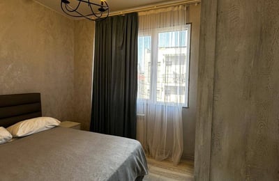 Alquiler de apartamento luminoso y amplio, Batumi, Georgia