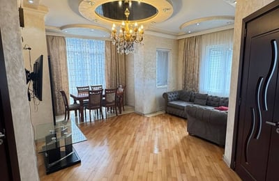 Location d'un appartement spacieux avec deux chambres proche de la mer, Batumi, Géorgie