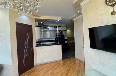 Location d'un appartement spacieux avec deux chambres proche de la mer, Batumi, Géorgie