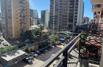 Location d'un appartement confortable et meublé à Batumi, Géorgie