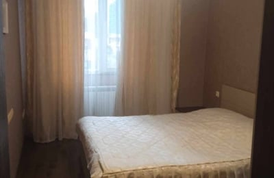 Alquiler de apartamento espacioso y amueblado, Batumi, Georgia