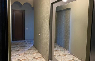 Vermietung einer hellen, möblierten Wohnung, Batumi, Georgien