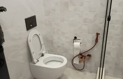 Alquiler de apartamento luminoso y amplio, Batumi, Georgia