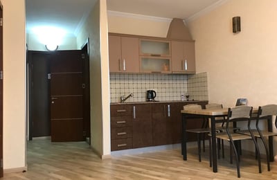 Moderne, helle Wohnung mit Meerblick im Orbi Sea Towers zur Miete, Batumi, Georgien