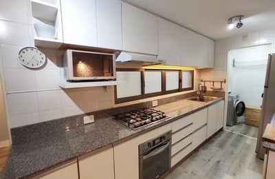 Spacious 3-bedroom apartment 105m² with a balcony and amenities in Palermo, Buenos Aires
