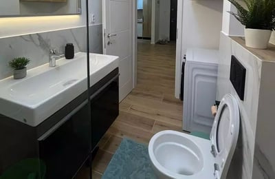 Location longue durée d’un appartement, 47,5 m², à Florești, Cluj-Napoca, Roumanie