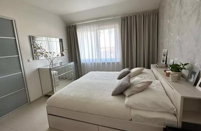 Langzeitmiete einer 3-Zimmer-Wohnung, 85 m², in Vajnory, Bratislava, Slowakei
