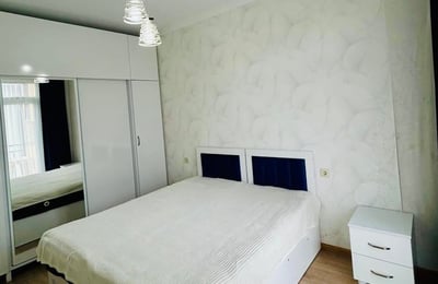 Apartamento espacioso y acogedor en alquiler, Batumi