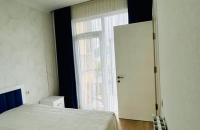 Apartamento espacioso y acogedor en alquiler, Batumi