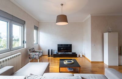 Rent of a modern, comfortable apartment, 58 m², Vračar, Belgrade, Serbia