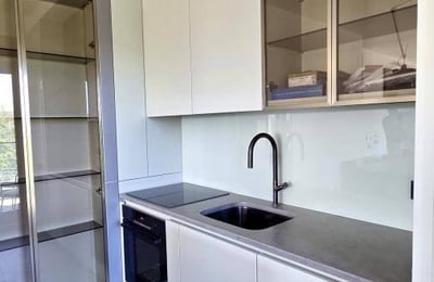Alquiler de apartamento moderno y espacioso, 92 m², Belgrado, Serbia