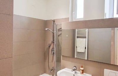 Miete einer hellen, komfortablen Wohnung, 82 m², Belgrad, Serbien