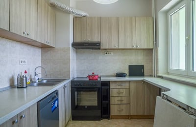 Alquiler de apartamento amplio y confortable, 78 m², Novi Beograd, Belgrado, Serbia
