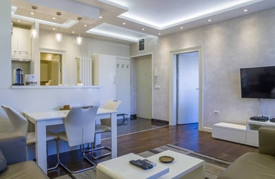 Rent a bright, comfortable apartment, 55 m², city center, Belgrade, Serbia