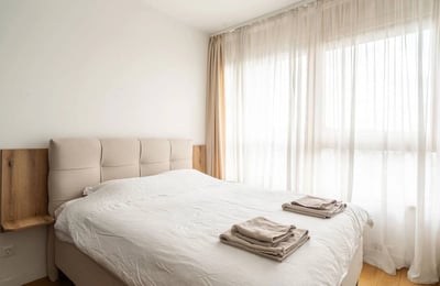 Rent a premium apartment with terrace, 62 m², Skyline, Belgrade, Serbia