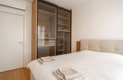 Rent a premium apartment with terrace, 62 m², Skyline, Belgrade, Serbia