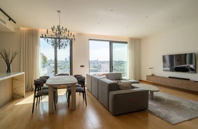 Alquiler de penthouse de lujo, 144 m², Complejo Residencial Novi Dorćol, Belgrado, Serbia