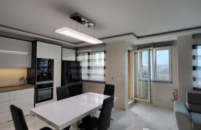 Аренда современной квартиры 95м², Земун, Белград, Сербия