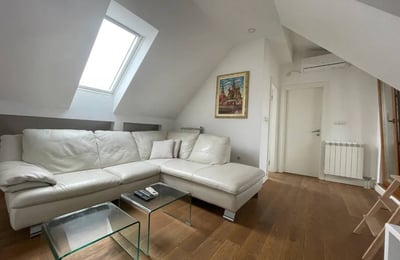Apartamento luminoso 48m² con terraza en alquiler, Vračar, Belgrado, Serbia