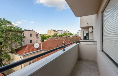 Bright Apartment 55m² for Rent, Vračar, Belgrade, Serbia