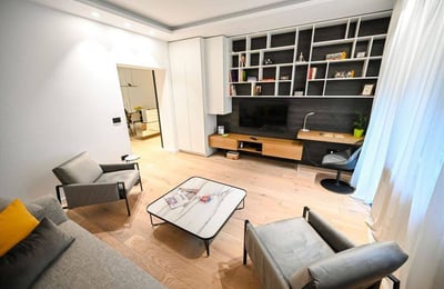 Bright Apartment 60m² for Rent in City Center, Belgrade, Serbia