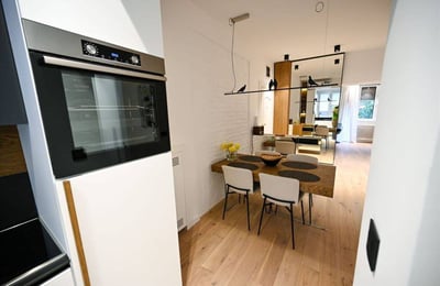 Bright Apartment 60m² for Rent in City Center, Belgrade, Serbia