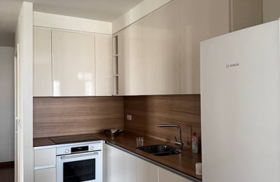 Spacious Apartment 82m² for Rent in BW Arcadia Residential Complex, Belgrade, Serbia