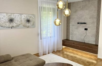 Apartamento moderno y elegante 93m² en alquiler, Belgrado, Serbia