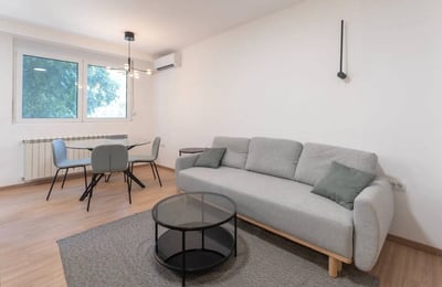 Apartamento acogedor 38m² en alquiler cerca de la fortaleza de Kalemegdan, Belgrado, Serbia