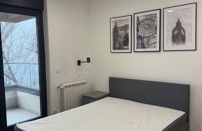 Apartamento moderno 98m² en alquiler en un edificio nuevo en Vračar, Belgrado, Serbia