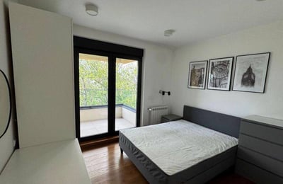 Apartamento moderno 98m² en alquiler en un edificio nuevo en Vračar, Belgrado, Serbia