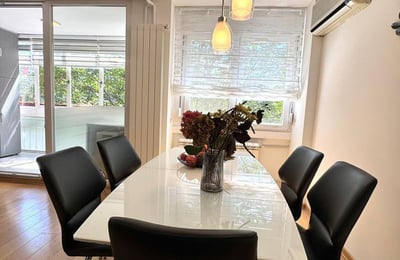 Apartamento espacioso 94m² en alquiler en un edificio nuevo en Zvezdara, Belgrado, Serbia