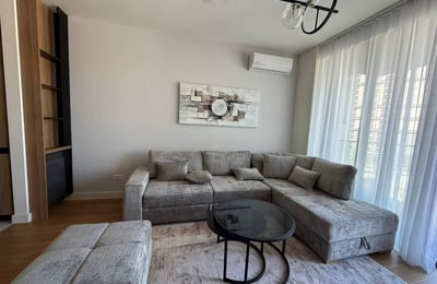 Alquiler de apartamento moderno 55m² en el complejo premium BW Iris, Belgrado, Serbia