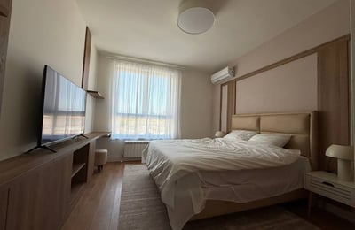 Alquiler de apartamento moderno 55m² en el complejo premium BW Iris, Belgrado, Serbia