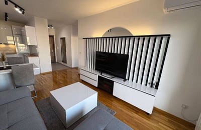 Alquiler de apartamento moderno 52m² en el complejo Green Residence, Belgrado, Serbia