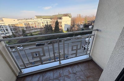 Alquiler de apartamento moderno 52m² en el complejo Green Residence, Belgrado, Serbia